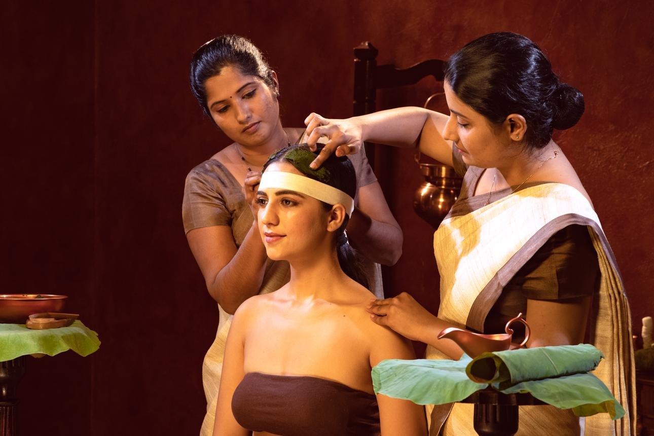 Abhyanga massage